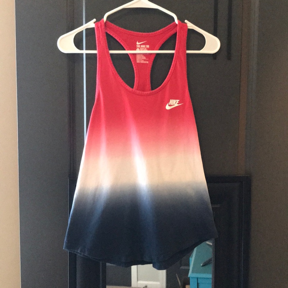 Nike tank